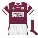 Though they could not make it back-to-back titles in 1997, in '98 they won the first of a three-in-a-row. While Connolly remained the kit suppliers, the design was updated to coincide with restaurant Dobbyn & Coffey's taking over as sponsors.